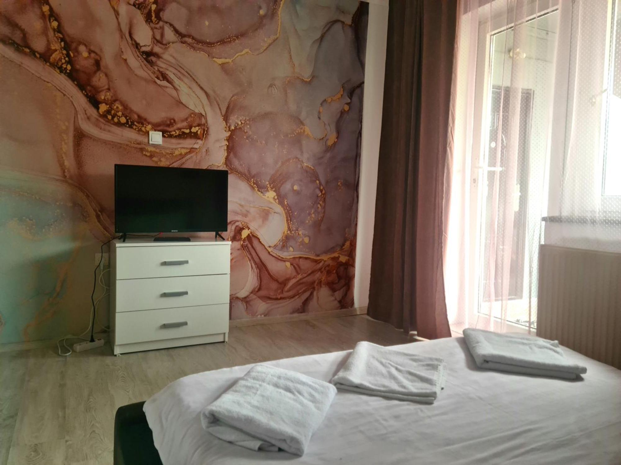 Hotel Casa Wanted Orşova Esterno foto